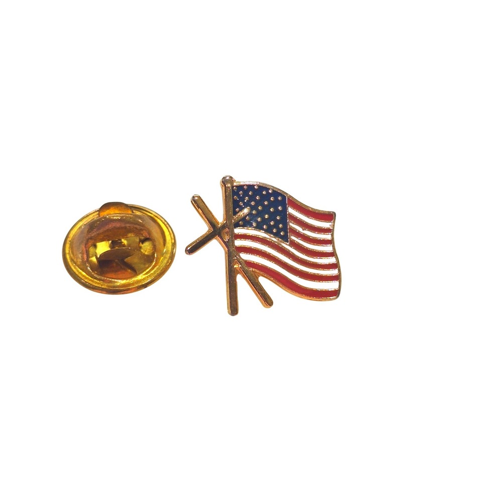 Danecraft Doherty American Flag Lapel Pin Gold Tone Enamel Patriotic Waving USA